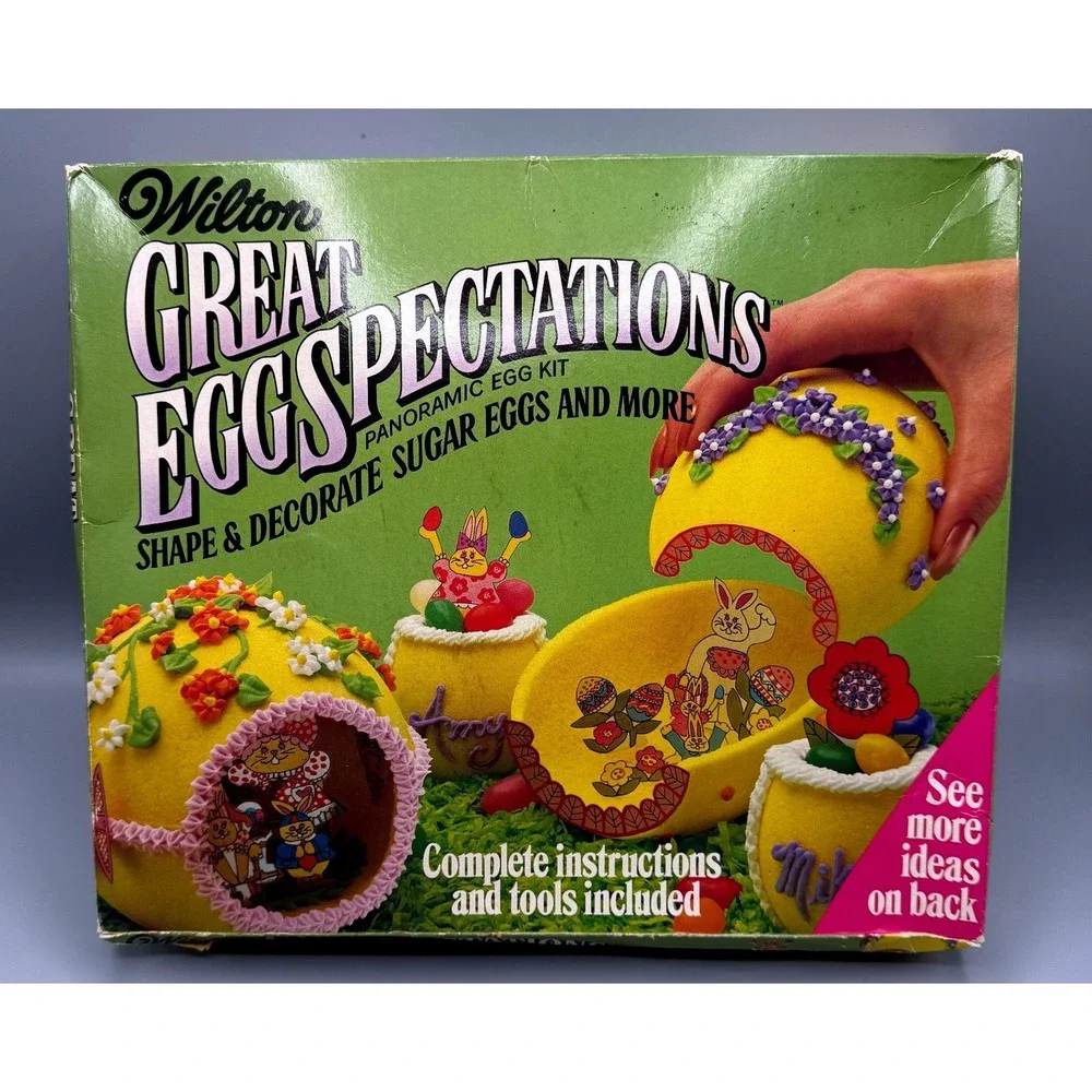 Vintage 1978 Wilton Great Eggspectations Panoramic Sugar Egg Decorating Kit 2114